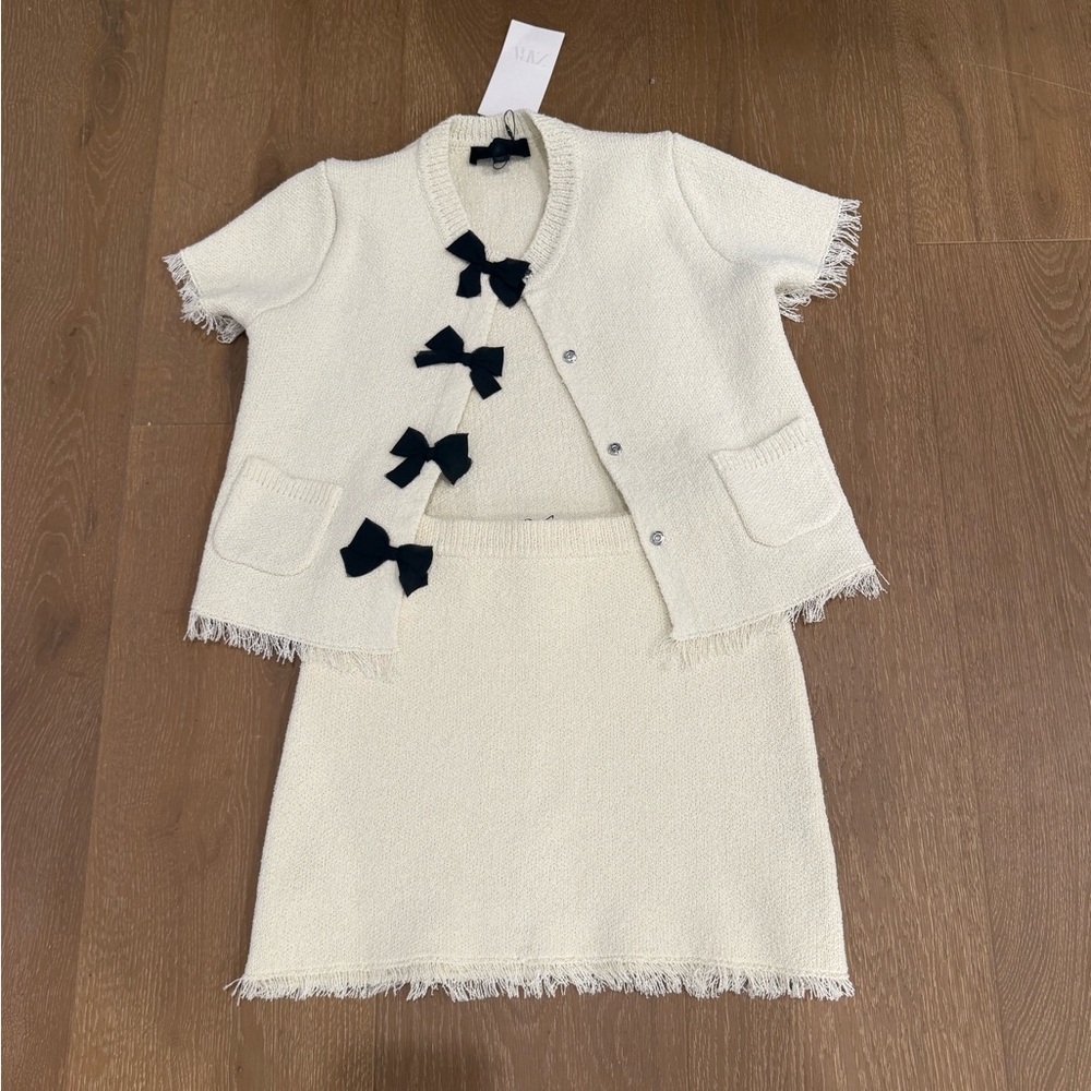 Zara Set Cream Camisole Top with Black Accents